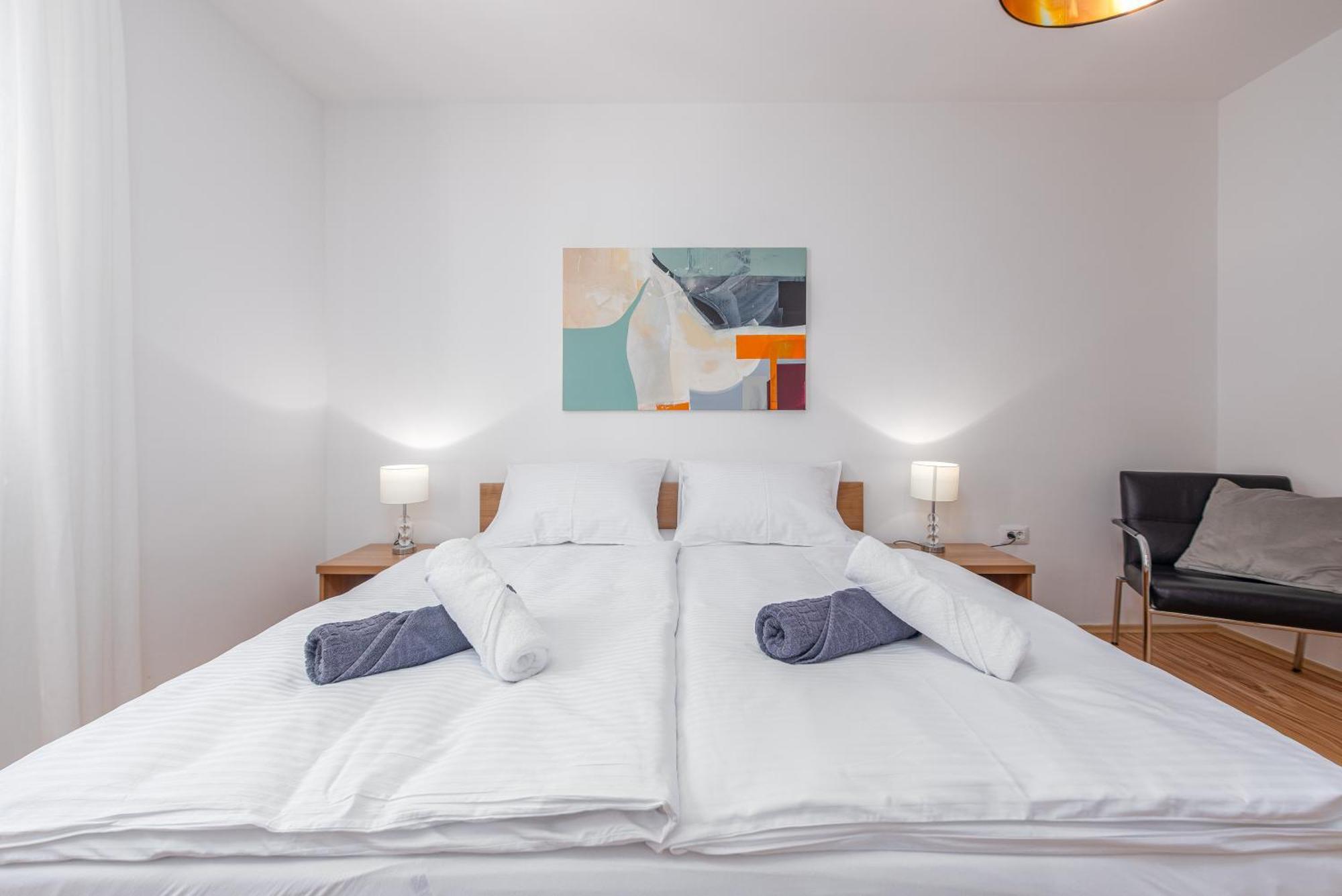 Apartments L&D 比奥格勒·纳·莫鲁 外观 照片