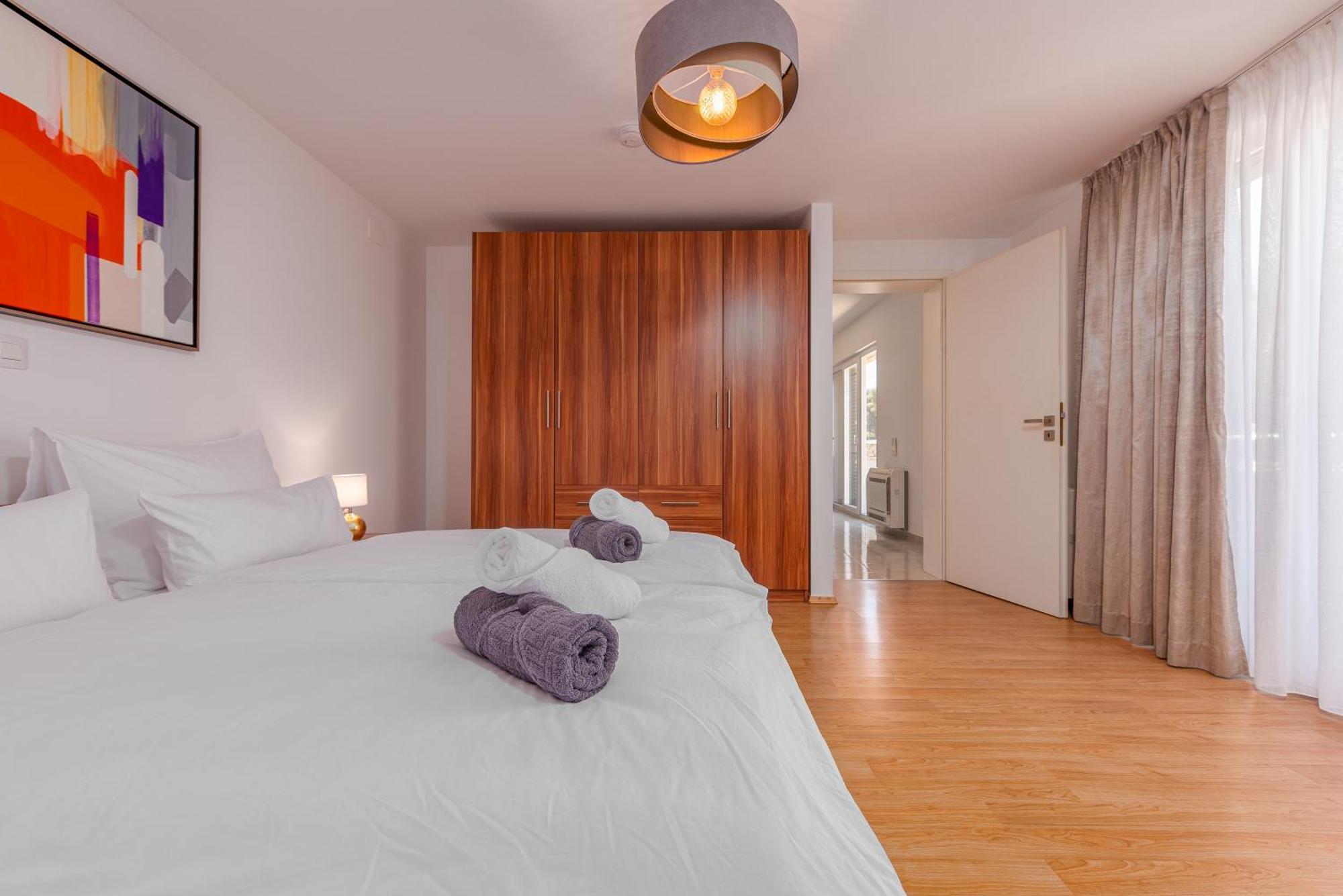 Apartments L&D 比奥格勒·纳·莫鲁 外观 照片