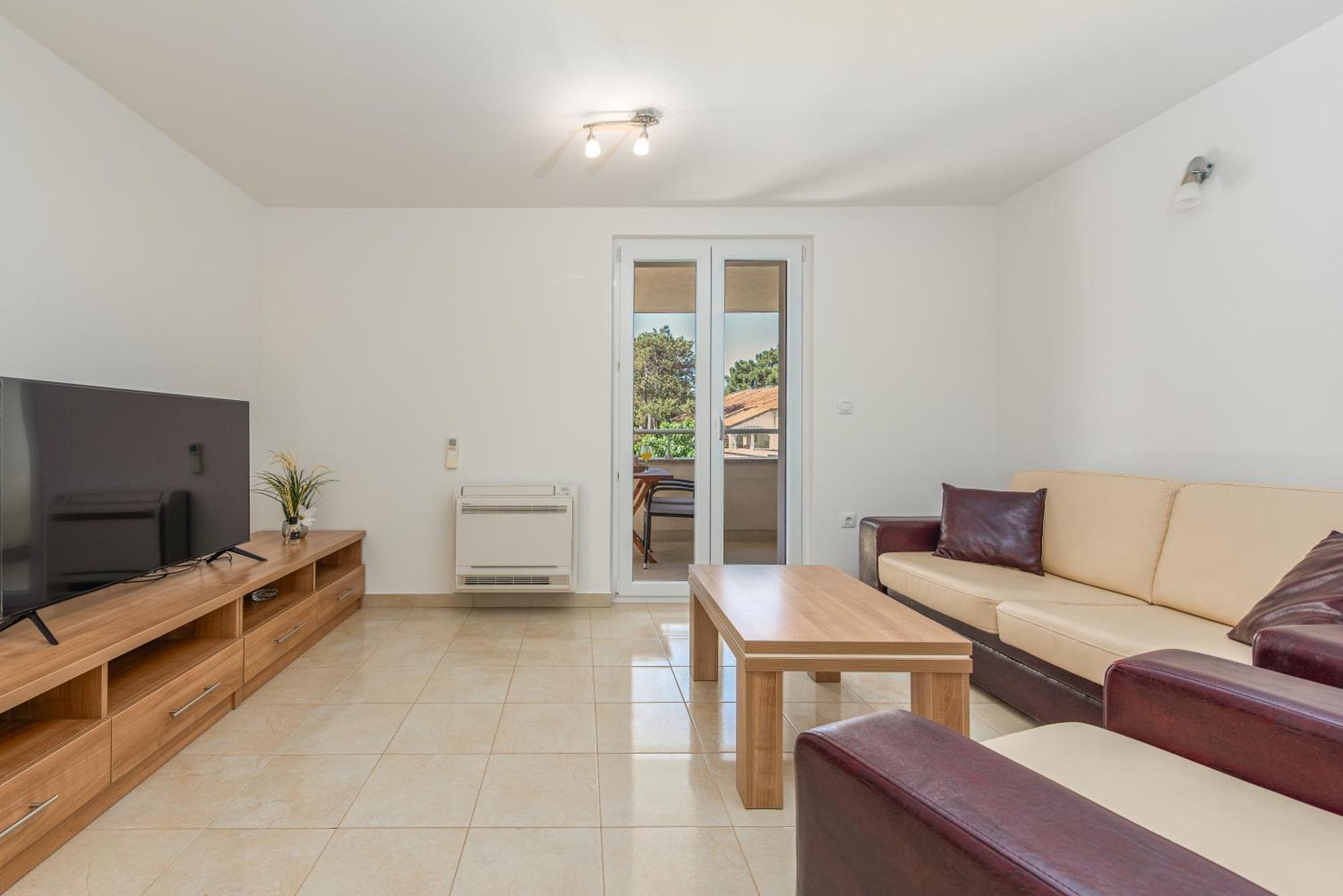 Apartments L&D 比奥格勒·纳·莫鲁 外观 照片