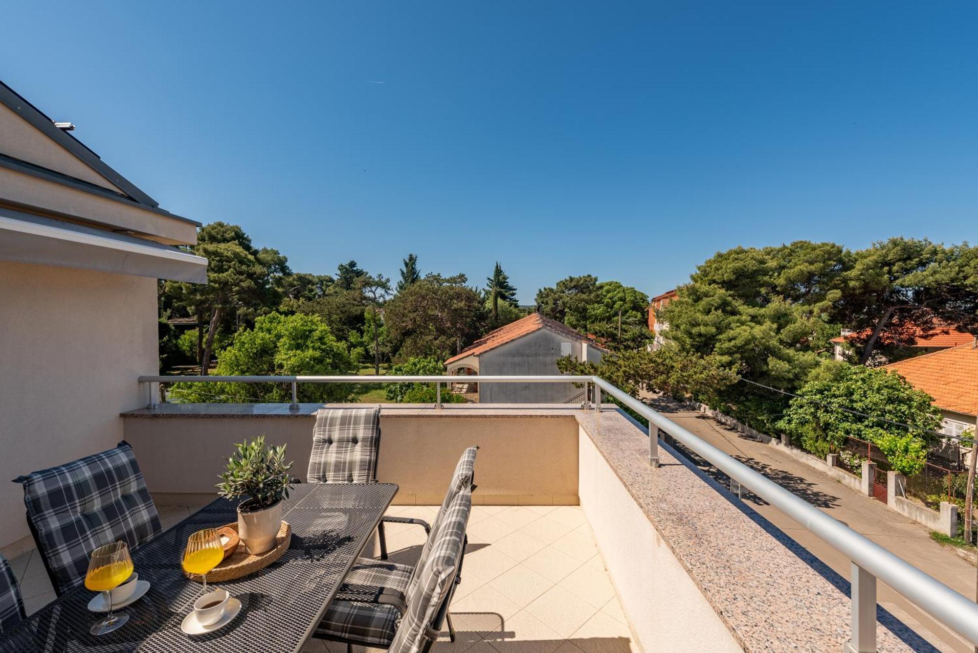 Apartments L&D 比奥格勒·纳·莫鲁 外观 照片