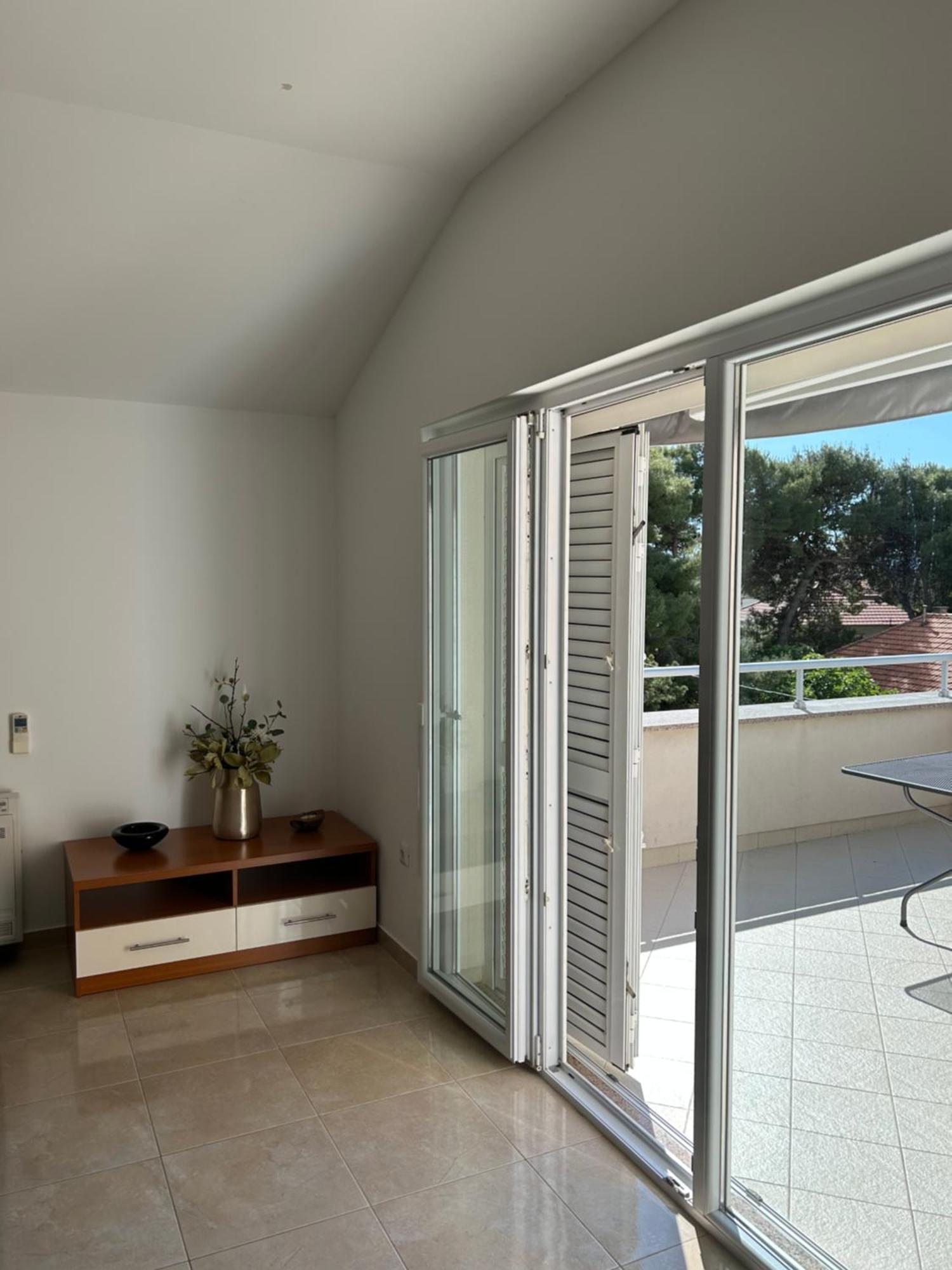 Apartments L&D 比奥格勒·纳·莫鲁 外观 照片