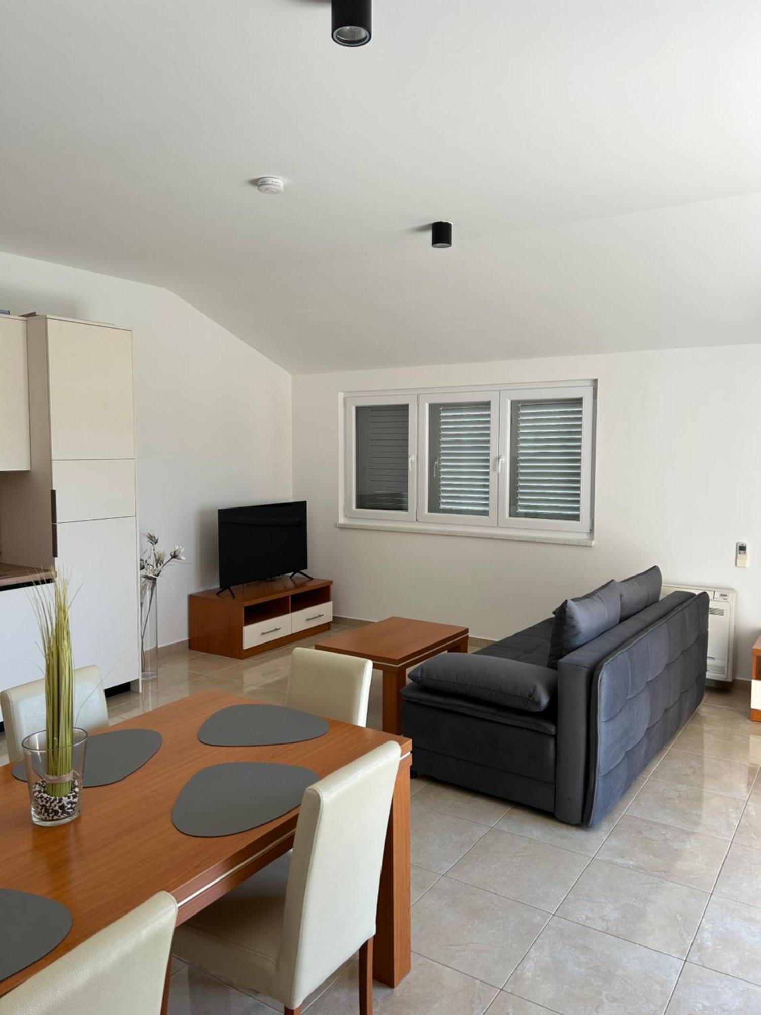 Apartments L&D 比奥格勒·纳·莫鲁 外观 照片