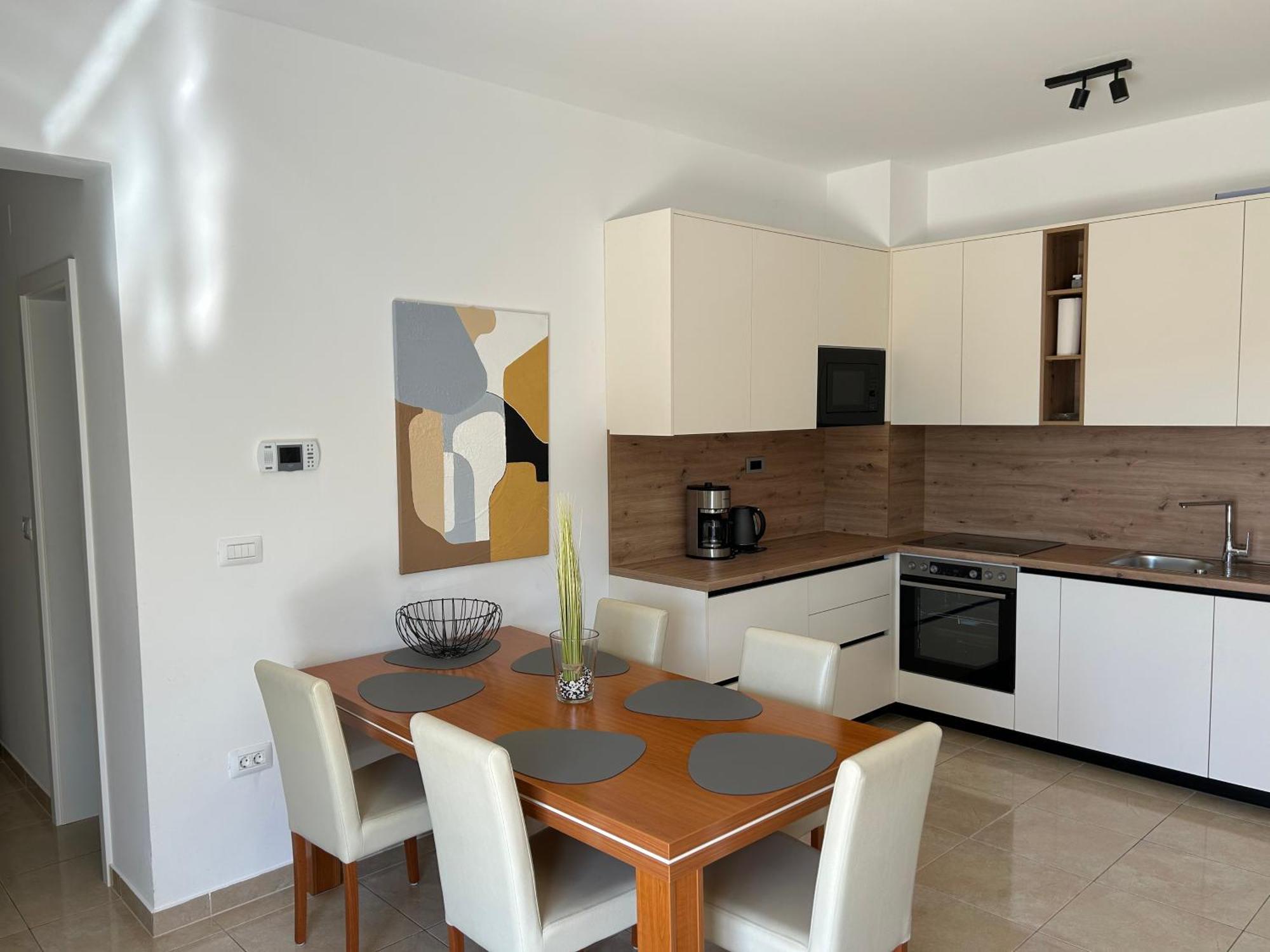 Apartments L&D 比奥格勒·纳·莫鲁 外观 照片